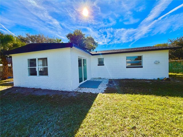2329 W DORIS STREET, Kissimmee, FL 34741