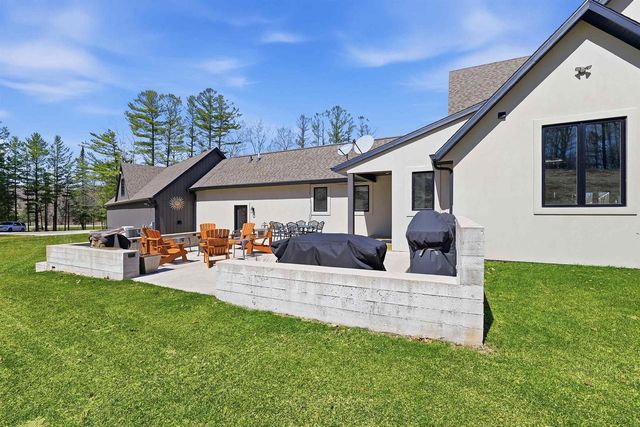 15109 MORAINE ROAD, Kiel, WI 53042
