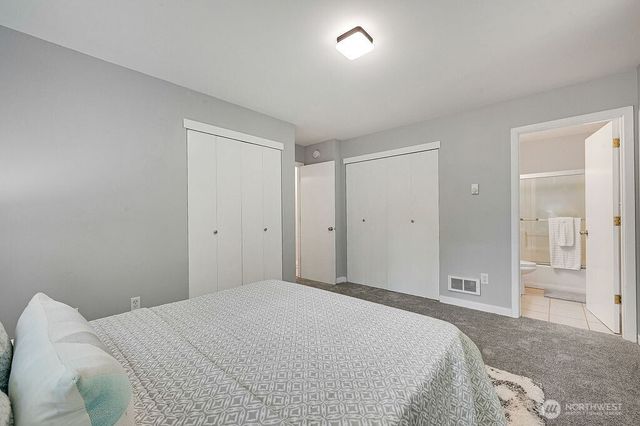 52 Penny Lane, Port Townsend, WA 98368