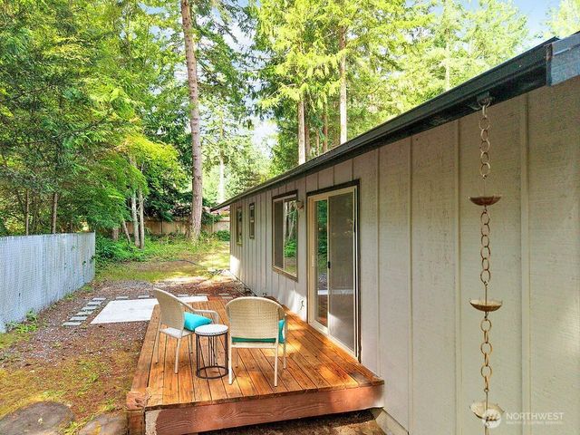 52 Penny Lane, Port Townsend, WA 98368