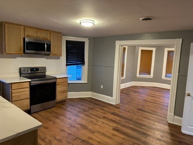 31 Allen St 2, Brockton, MA 02301