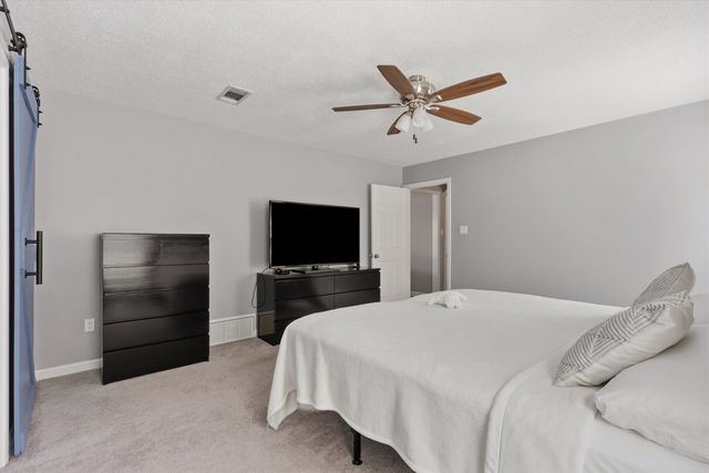 7574 DEXTER HILLS DR, Memphis, TN 38016