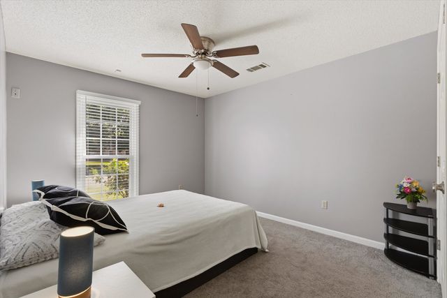 7574 DEXTER HILLS DR, Memphis, TN 38016