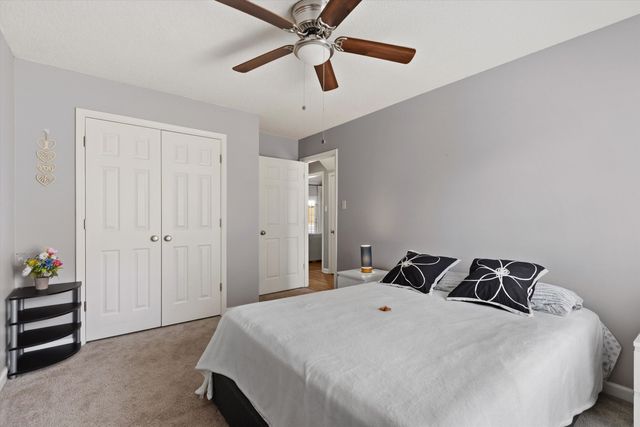 7574 DEXTER HILLS DR, Memphis, TN 38016