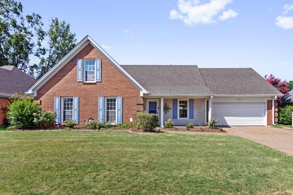 7574 DEXTER HILLS DR, Memphis, TN 38016