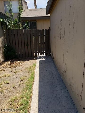 4231 White Sands Avenue, Las Vegas, NV 89121