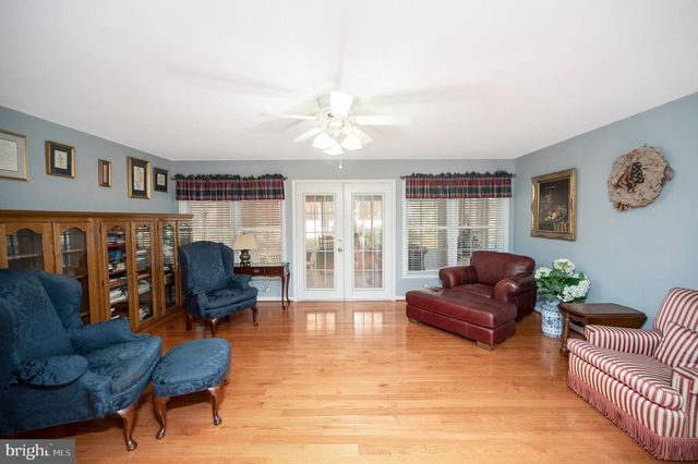 219 CORNWALLIS AVE, Locust Grove, VA 22508