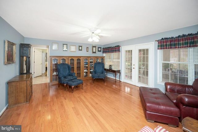 219 CORNWALLIS AVE, Locust Grove, VA 22508