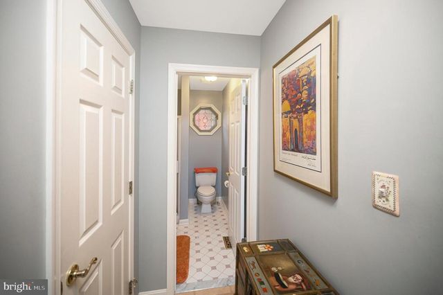 219 CORNWALLIS AVE, Locust Grove, VA 22508