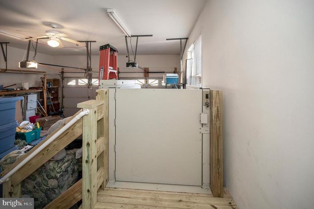 219 CORNWALLIS AVE, Locust Grove, VA 22508