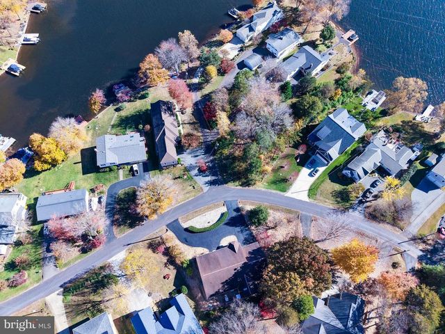 219 CORNWALLIS AVE, Locust Grove, VA 22508