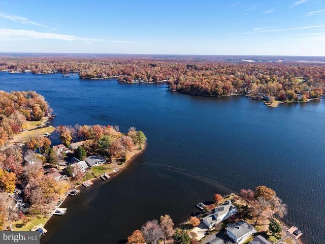 219 CORNWALLIS AVE, Locust Grove, VA 22508