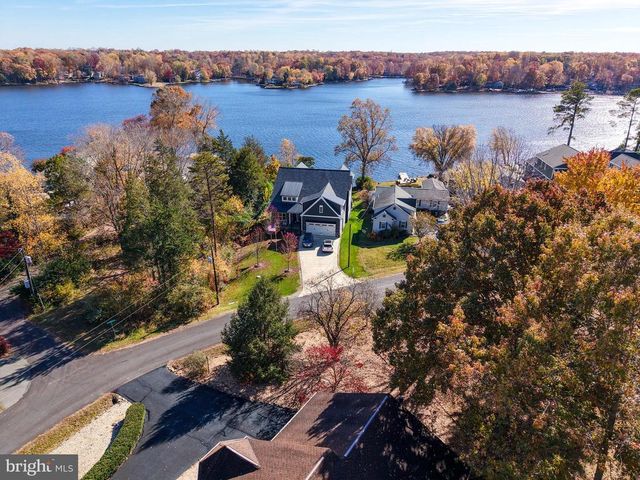 219 CORNWALLIS AVE, Locust Grove, VA 22508