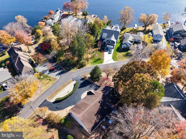 219 CORNWALLIS AVE, Locust Grove, VA 22508