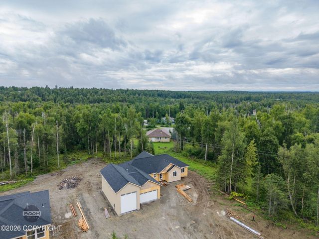4290 S Gon Fishin Drive, Wasilla, AK 99623