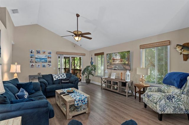 6779 S PINEBRANCH POINT, Homosassa, FL 34448