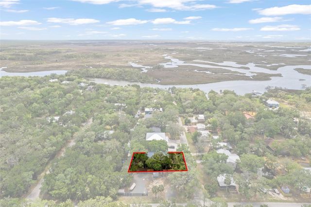 6779 S PINEBRANCH POINT, Homosassa, FL 34448