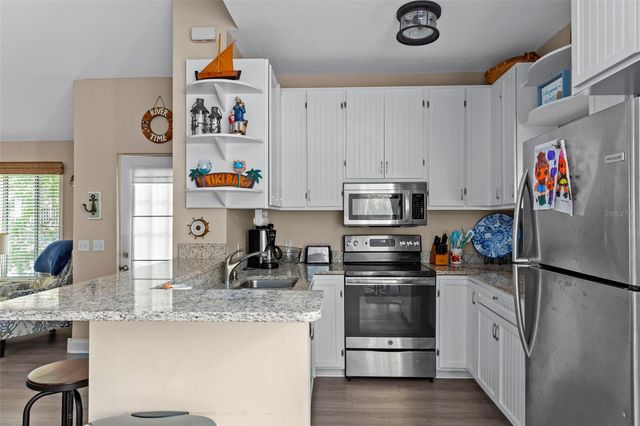 6779 S PINEBRANCH POINT, Homosassa, FL 34448
