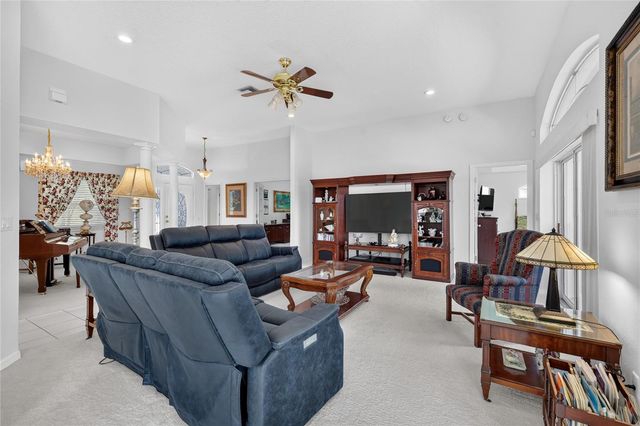 5049 ST ANDREWS ARCADE, Leesburg, FL 34748