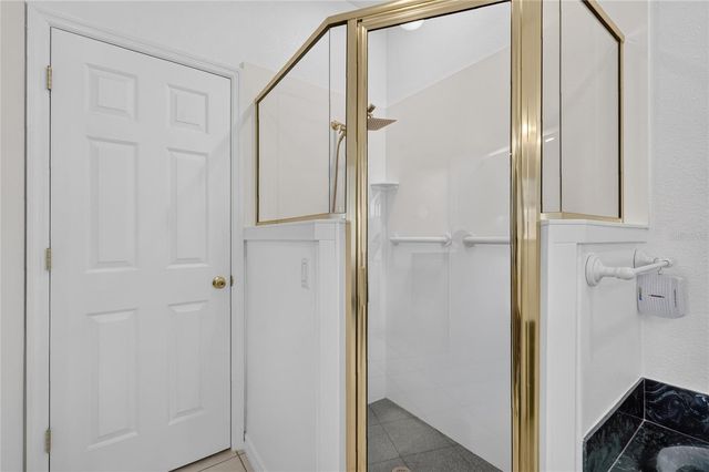 5049 ST ANDREWS ARCADE, Leesburg, FL 34748