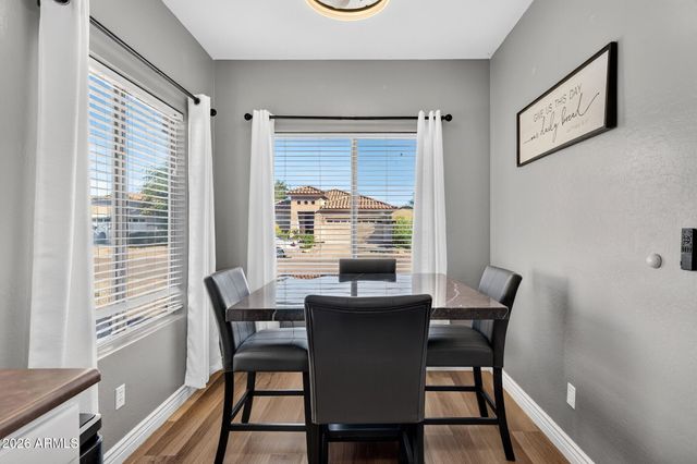 16977 W MANCHESTER Drive, Surprise, AZ 85374