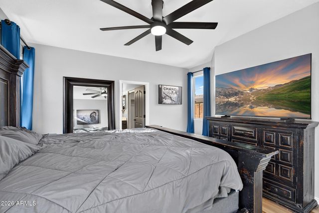 16977 W MANCHESTER Drive, Surprise, AZ 85374
