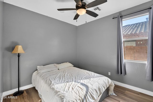 16977 W MANCHESTER Drive, Surprise, AZ 85374