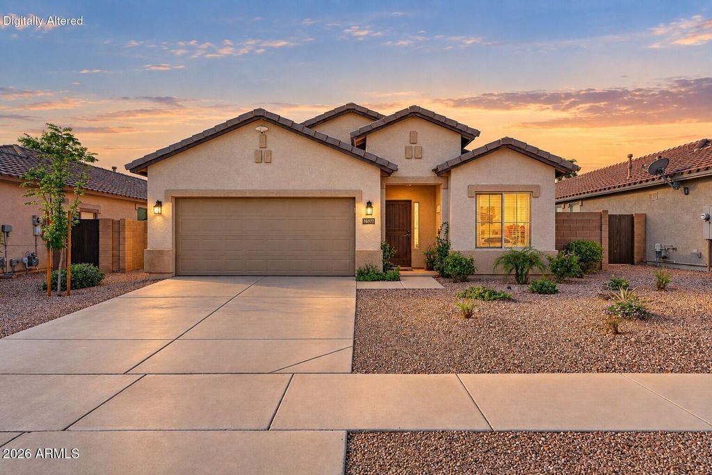 16977 W MANCHESTER Drive, Surprise, AZ 85374