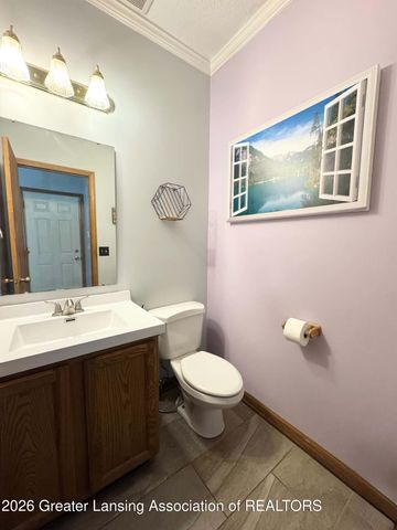 2721 Hydra Drive, Lansing, MI 48911