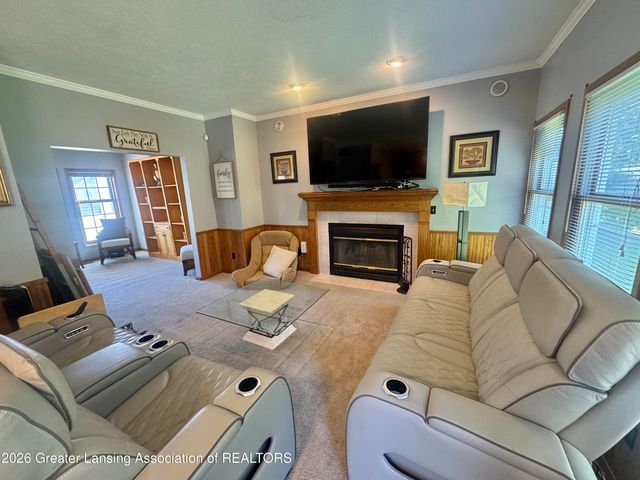 2721 Hydra Drive, Lansing, MI 48911
