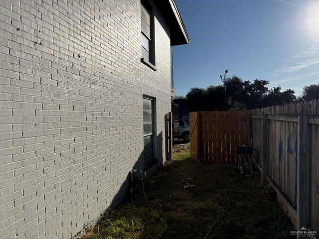 2809 N 32nd Street, Mcallen, TX 78501