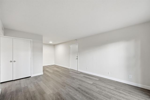 4859 Cedar Springs Road 136, Dallas, TX 75219