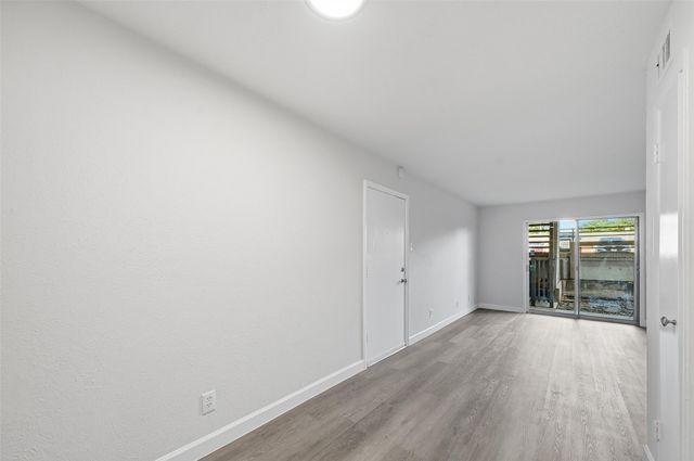 4859 Cedar Springs Road 136, Dallas, TX 75219