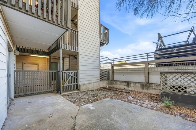 4859 Cedar Springs Road 136, Dallas, TX 75219