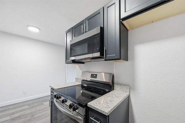 4859 Cedar Springs Road 136, Dallas, TX 75219