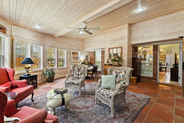 178 CR 2610, Mineola, TX 75773