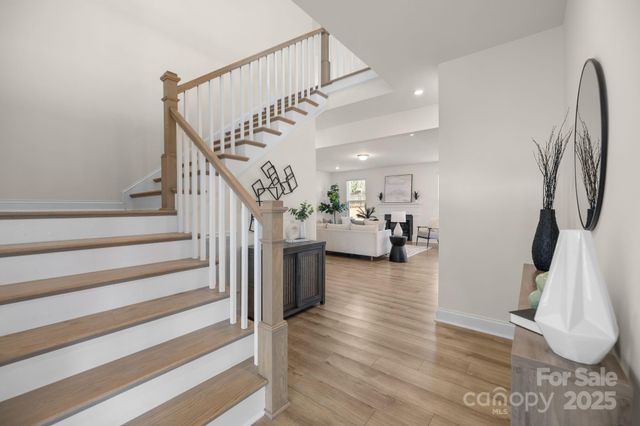 7059 Cloer Court, Charlotte, NC 28214