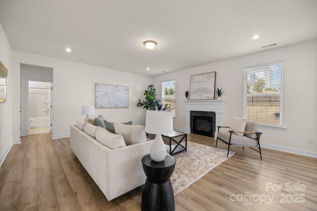 7059 Cloer Court, Charlotte, NC 28214