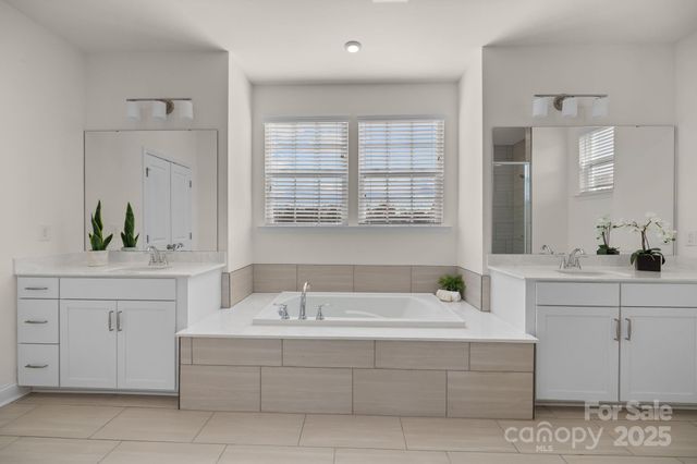 7059 Cloer Court, Charlotte, NC 28214