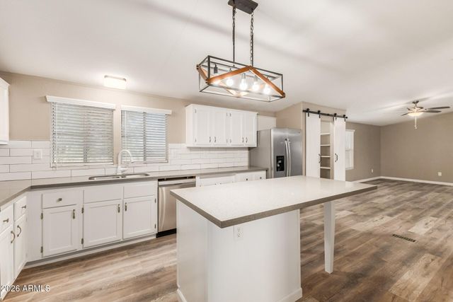 6994 W WARREN Drive, Casa Grande, AZ 85194