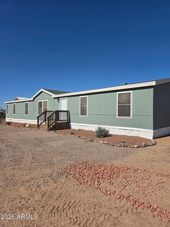 6994 W WARREN Drive, Casa Grande, AZ 85194