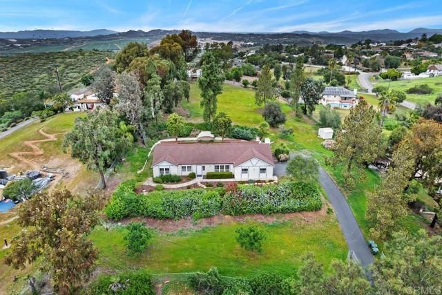 2834 Hutchison Street, Vista, CA 92084