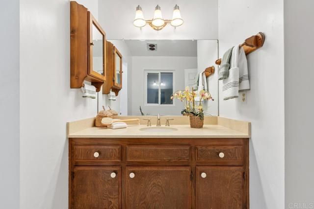 2834 Hutchison Street, Vista, CA 92084