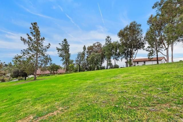 2834 Hutchison Street, Vista, CA 92084