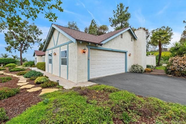 2834 Hutchison Street, Vista, CA 92084