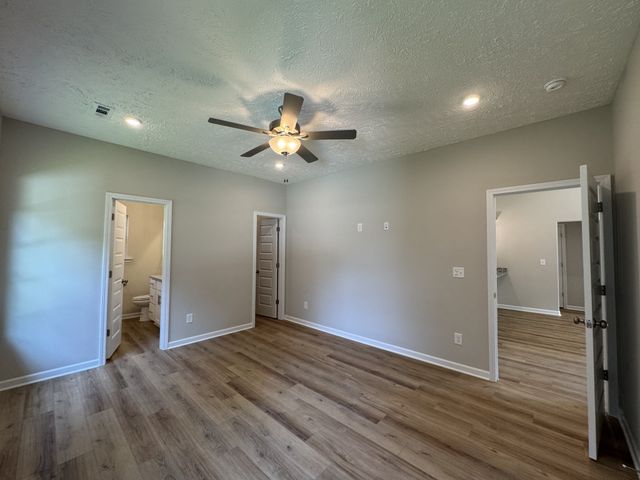 37 Laurel View St, Manchester, TN 37355