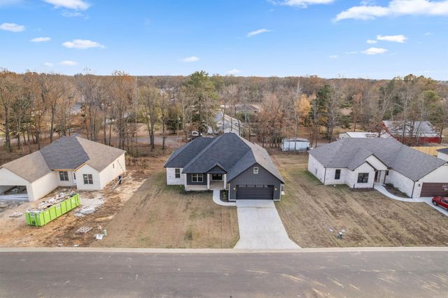 220 Michelle Drive, Beebe, AR 72012