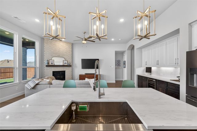 1908 Tolleson Drive, Fort Worth, TX 76008