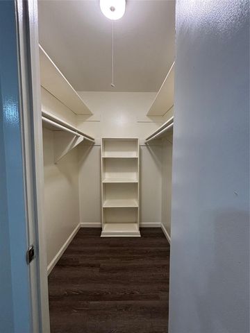 10422 Winding Trail Road, La Porte, TX 77571