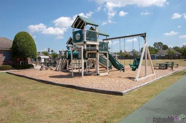 10409 Springtree Ave, Baton Rouge, LA 70810